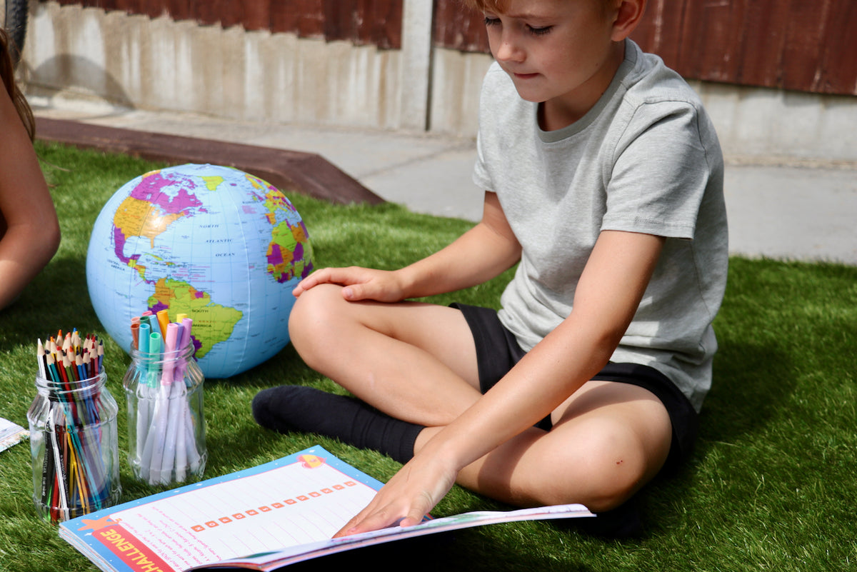 Colour the World Activity Book: Spain